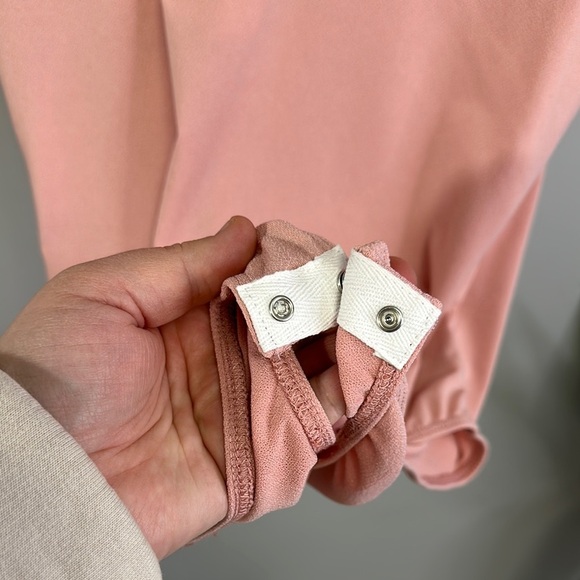 Pink Short Sleeve Bodysuit - Picture 4 of 6